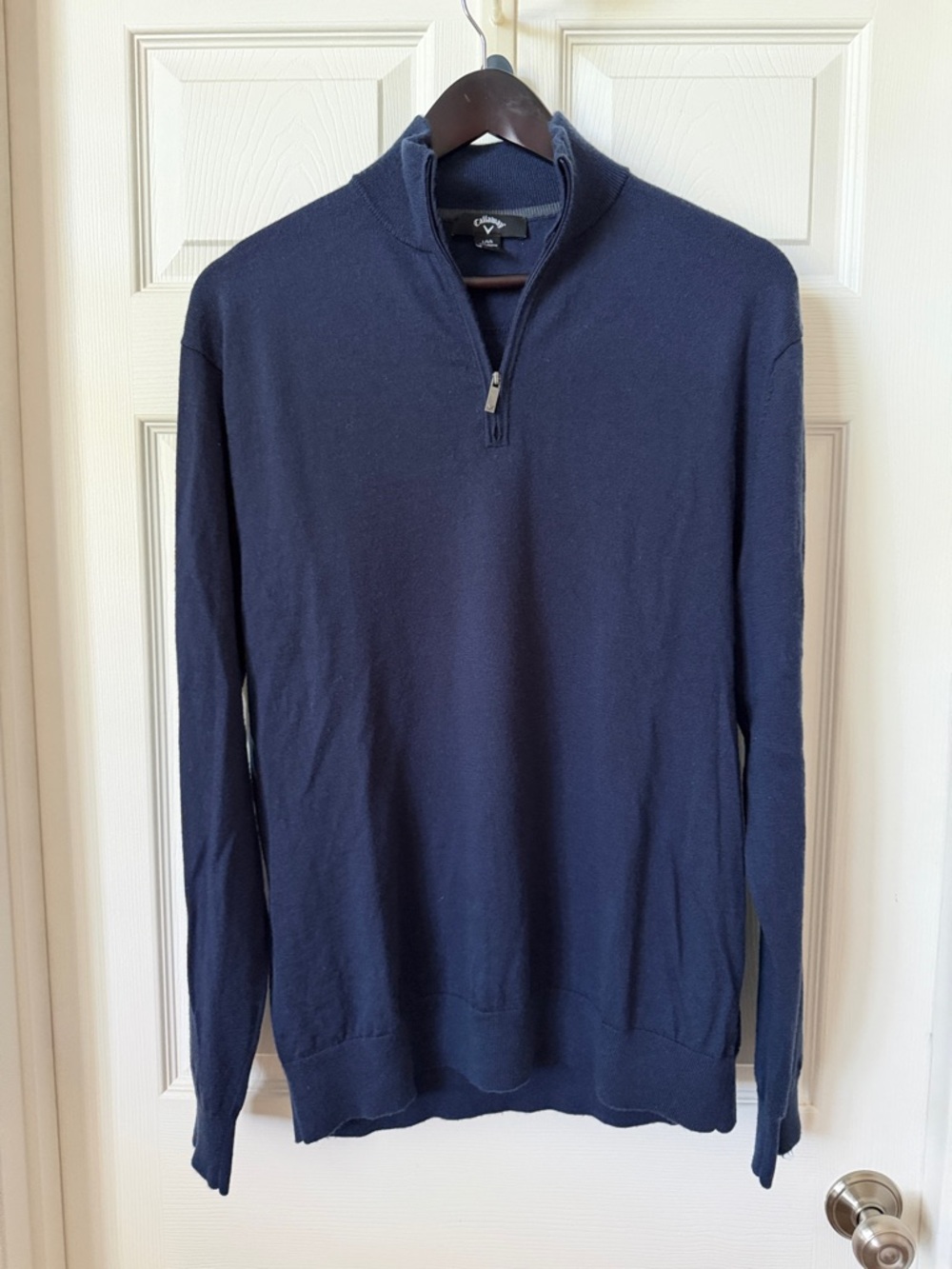 Men's Navy Quarter-Zip Sweater - Classic Pullover